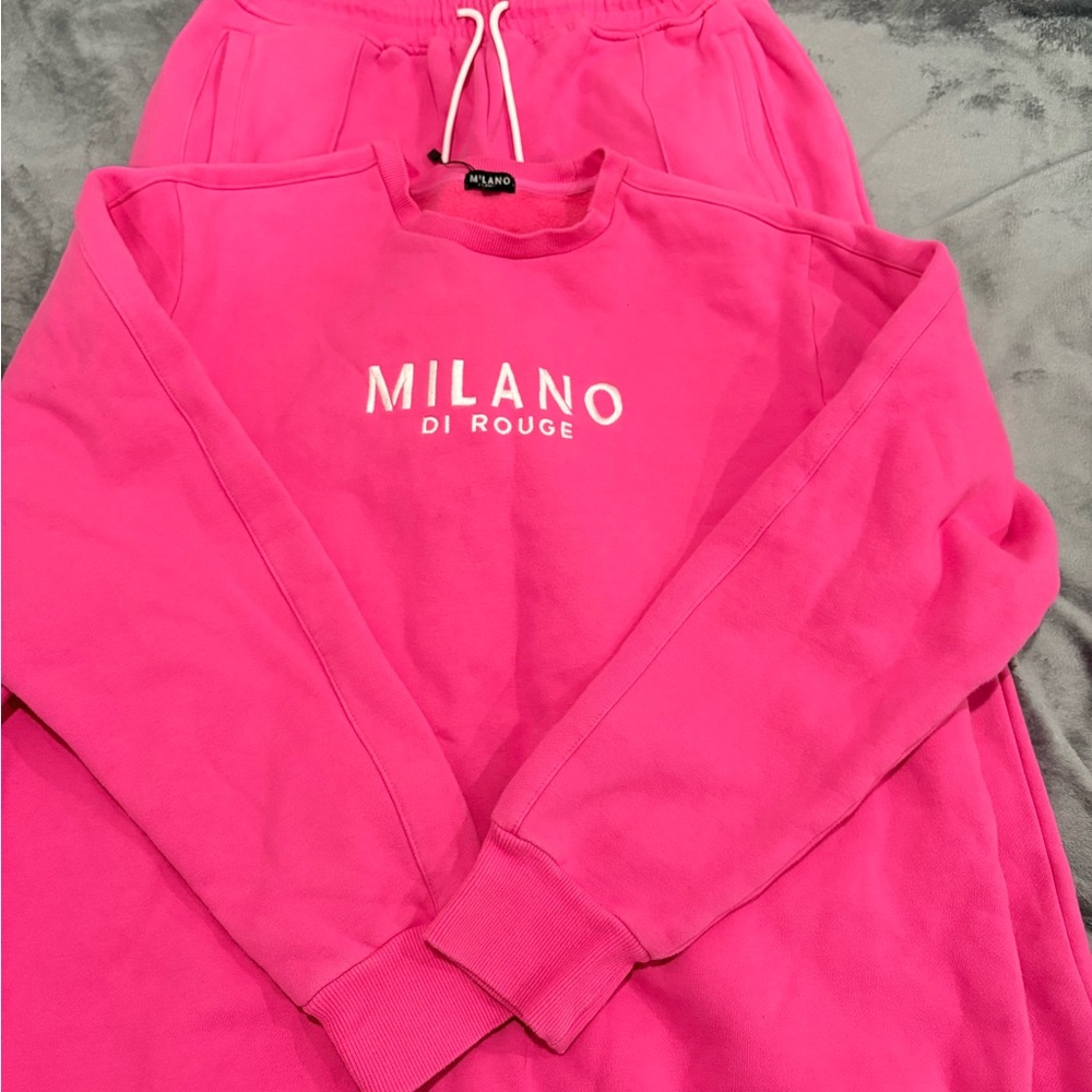 Milan Di Rouge Sweatsuit
